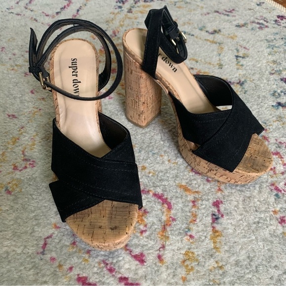 Superdown Sarah Suede Heels in Black sz 7.5 - Picture 2 of 5